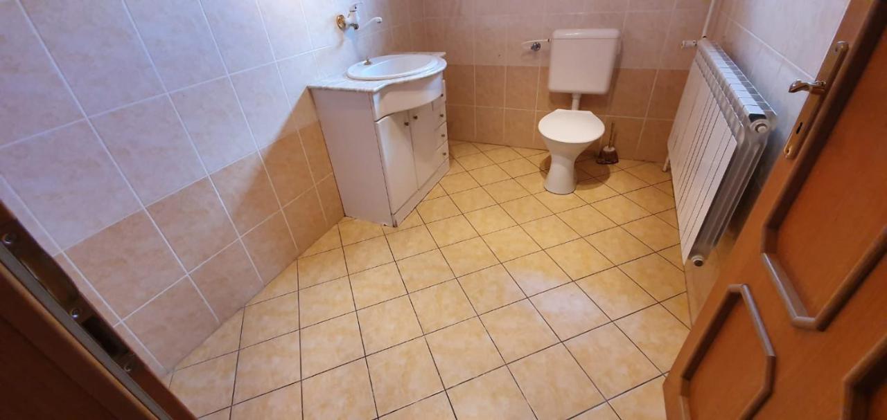 Vila Bela Pod Pradedem Exteriör bild