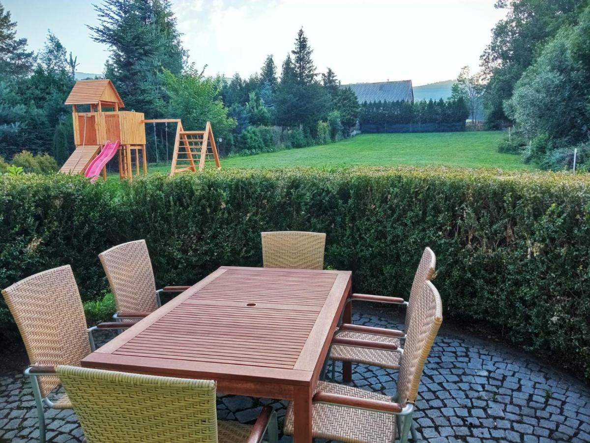 Vila Bela Pod Pradedem Exteriör bild