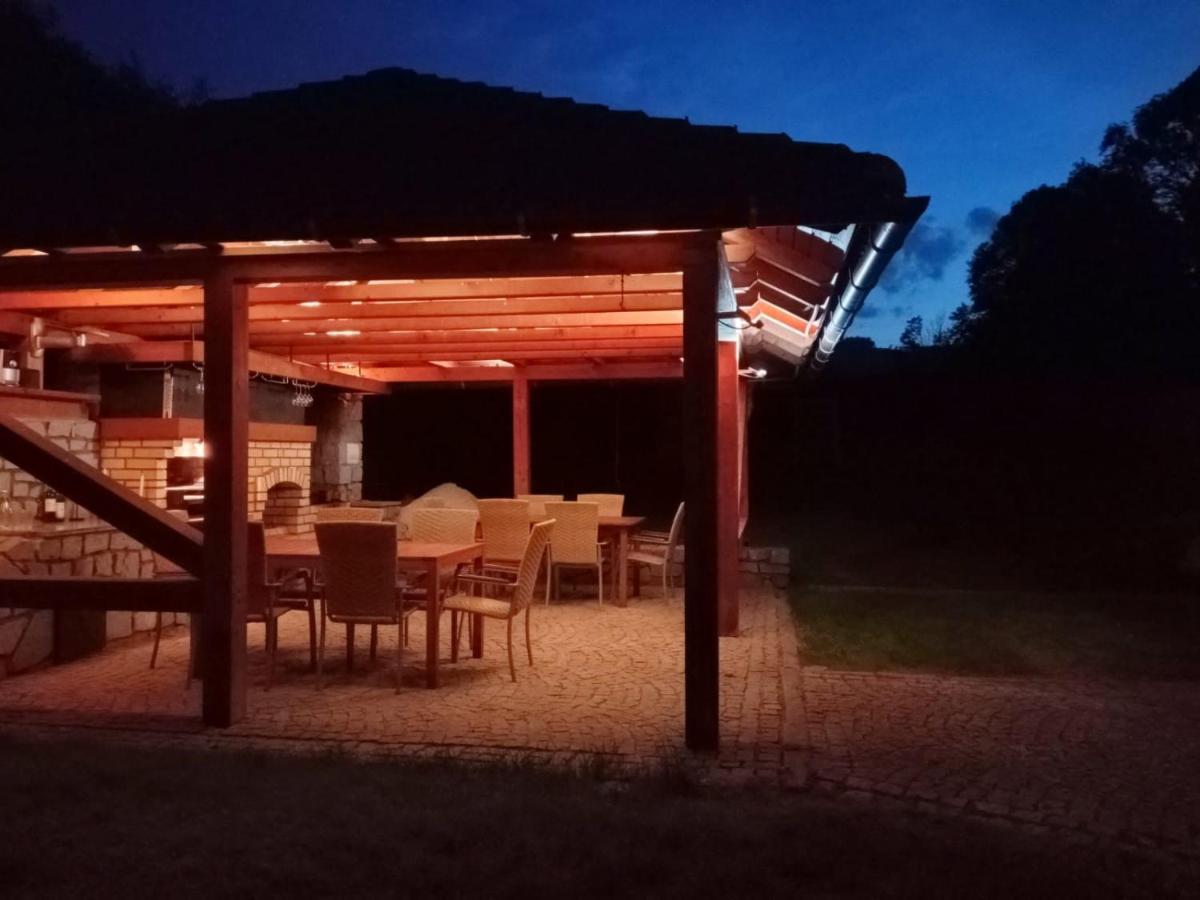 Vila Bela Pod Pradedem Exteriör bild