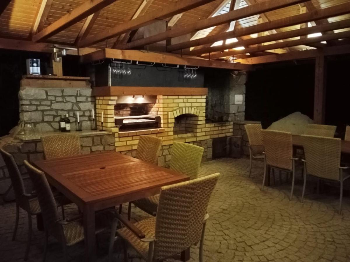Vila Bela Pod Pradedem Exteriör bild