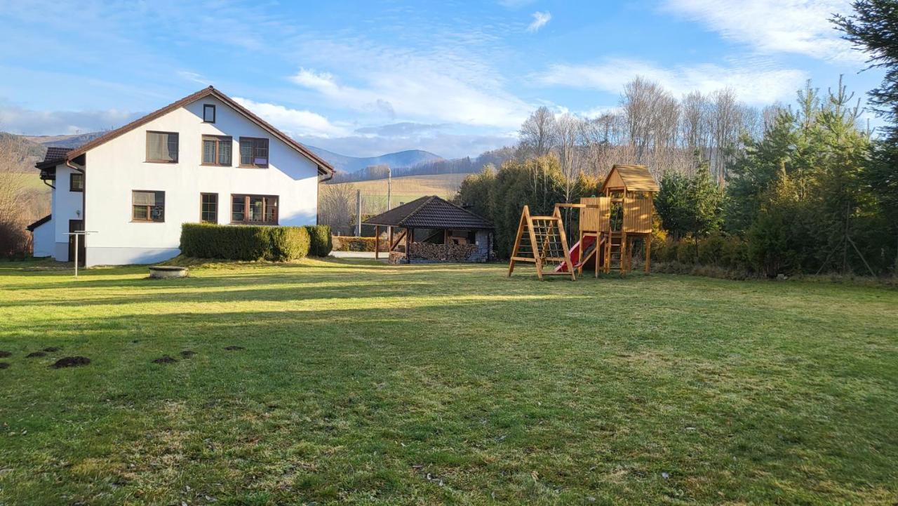 Vila Bela Pod Pradedem Exteriör bild