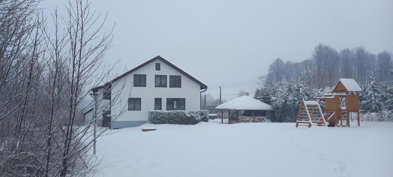 Vila Bela Pod Pradedem Exteriör bild